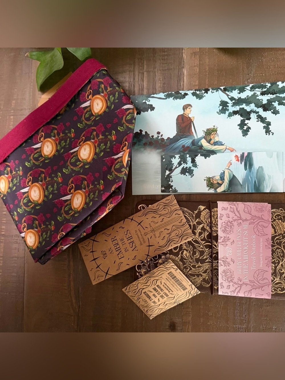 FairyLoot YA August The hunter’s Kiss Items